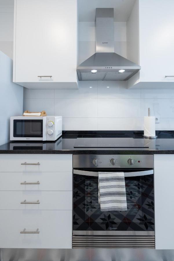 Casa Do Largo - Cozy Apartment In The City Center & With Ac Lisboa Eksteriør billede