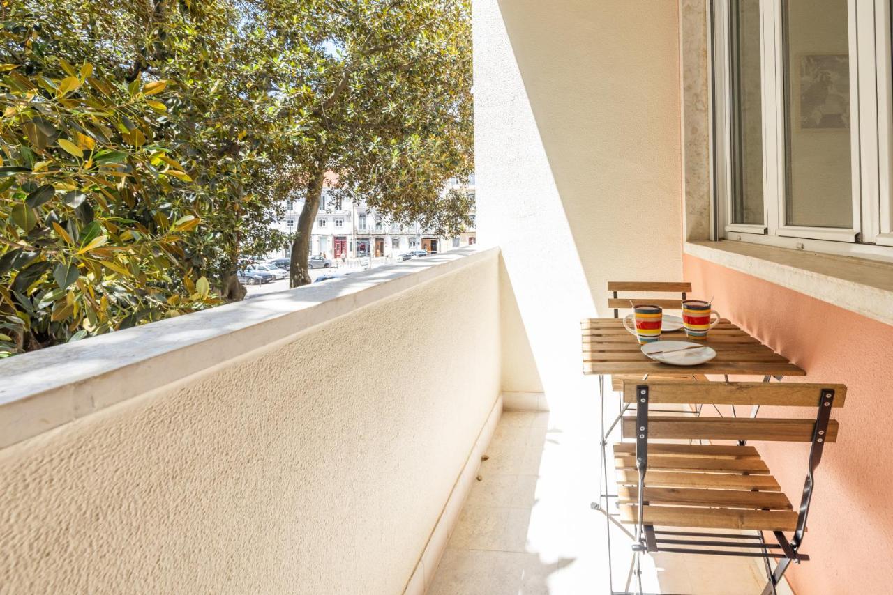 Casa Do Largo - Cozy Apartment In The City Center & With Ac Lisboa Eksteriør billede